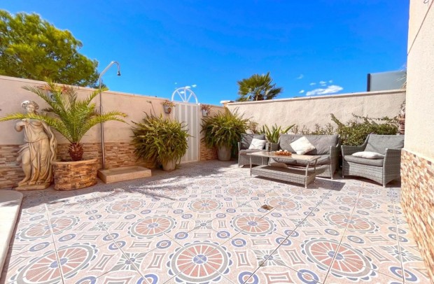 Reventa - Villa Detached - La Zenia