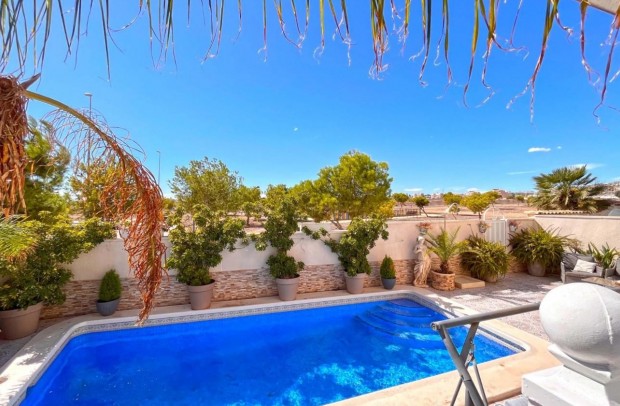 Reventa - Villa Detached - La Zenia