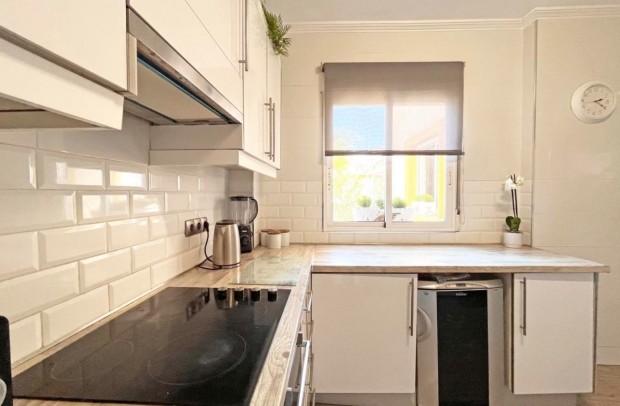 Reventa - Villa Detached - La Zenia