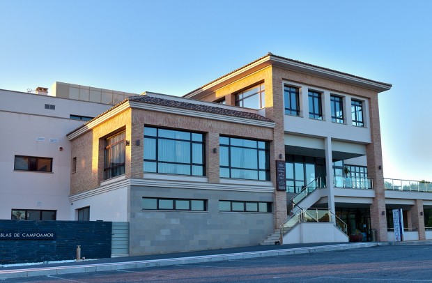 Resale - Townhouse - Las Ramblas