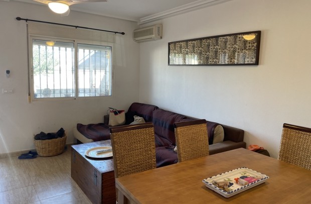 Reventa - Townhouse - Daya Nueva