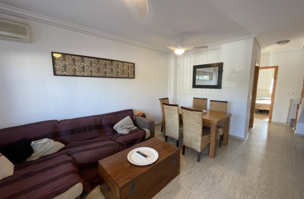 Reventa - Townhouse - Daya Nueva