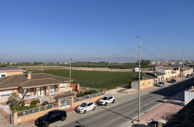 Reventa - Townhouse - Daya Nueva