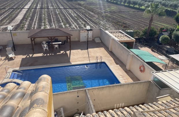 Reventa - Townhouse - Daya Nueva