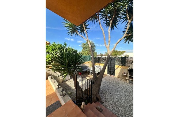 Resale - Villa Detached - Los Montesinos