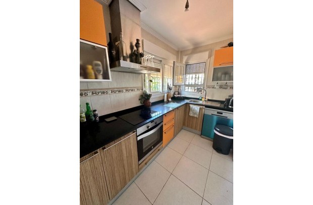 Resale - Villa Detached - Los Montesinos