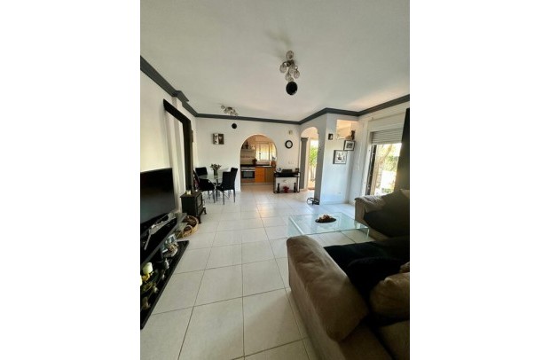 Resale - Villa Detached - Los Montesinos