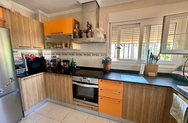 Resale - Villa Detached - Los Montesinos