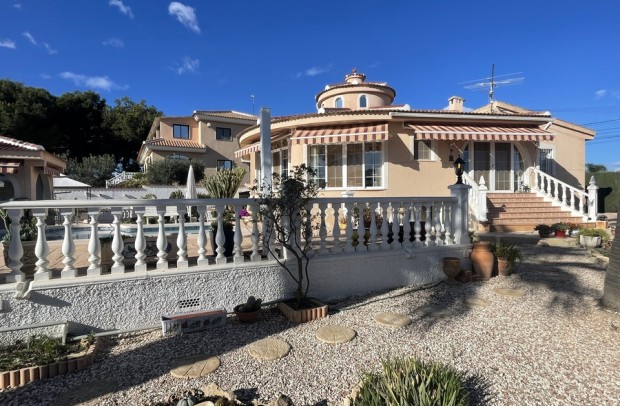 Resale - Detached House Villa - Ciudad Quesada