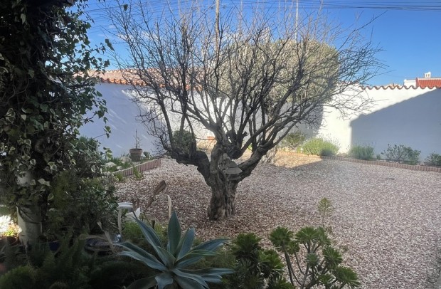 Resale - Detached House Villa - Ciudad Quesada