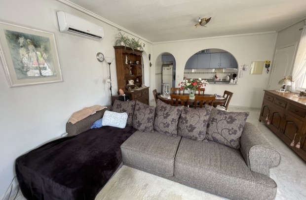 Revente - Villa Detached - Ciudad Quesada