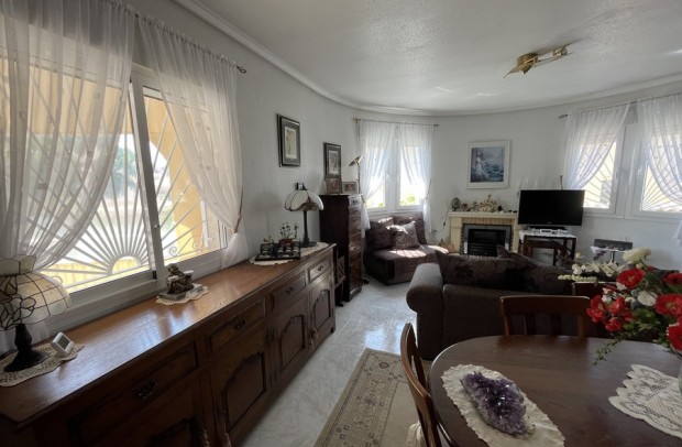 Revente - Villa Detached - Ciudad Quesada