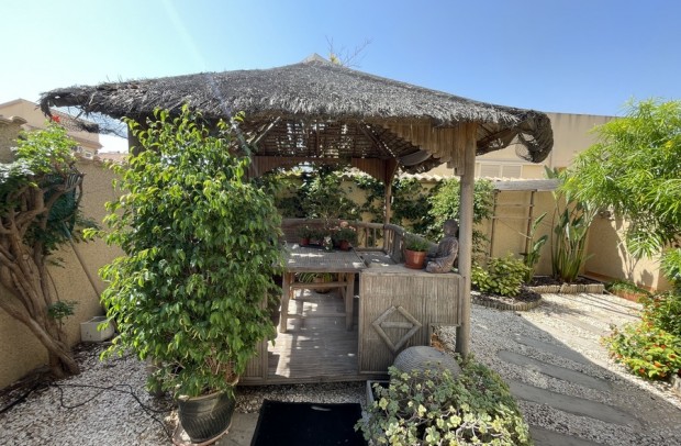 Revente - Villa Detached - Ciudad Quesada