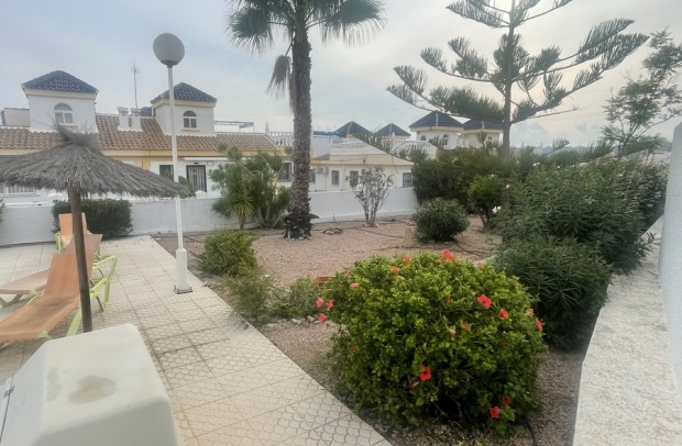 Resale - Bungalow - Ciudad Quesada