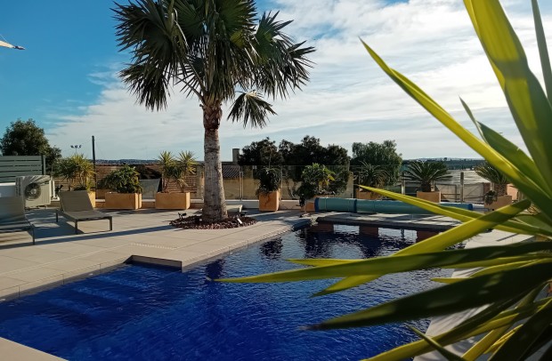 Resale - Detached House / Villa - Algorfa - La Finca Golf Resort