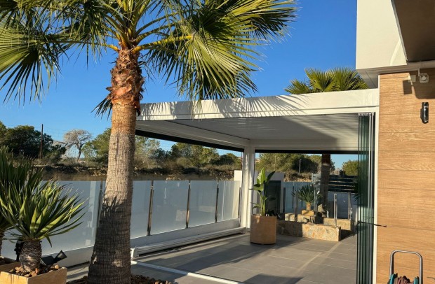 Resale - Villa Detached - Algorfa - La Finca Golf Resort