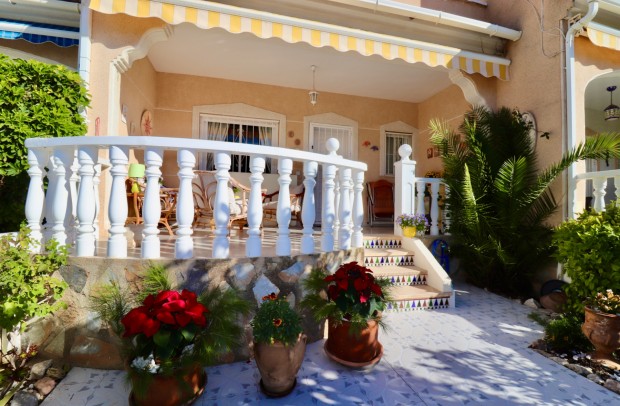 Resale - Townhouse - Ciudad Quesada