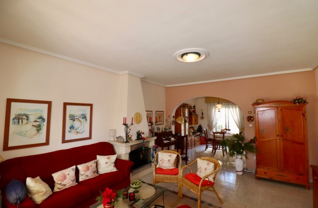 Resale - Townhouse - Ciudad Quesada