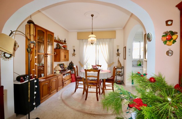 Resale - Townhouse - Ciudad Quesada