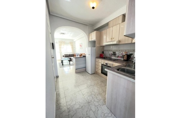 Resale - Townhouse - Ciudad Quesada - Doña pepa