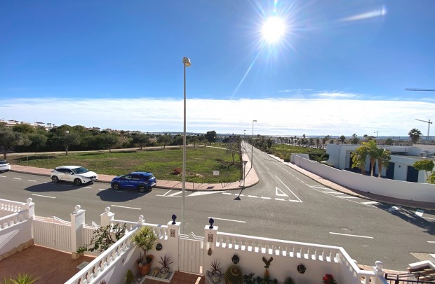 Reventa - Semi-Detached - Ciudad Quesada