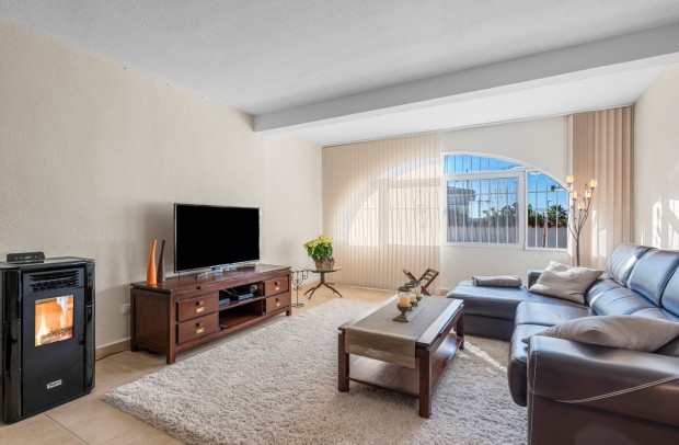 Resale - Villa Detached - Ciudad Quesada