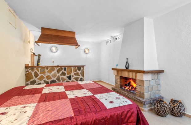 Resale - Villa Detached - Ciudad Quesada