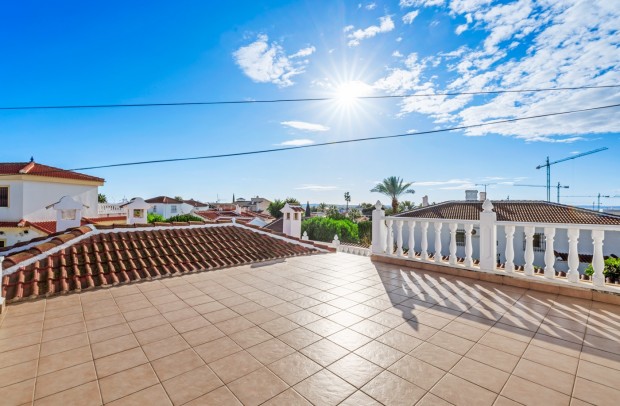 Resale - Villa Detached - Ciudad Quesada