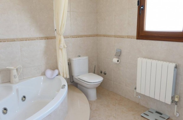 Resale - Villa Detached - Orihuela