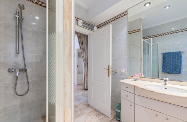 Reventa - Villa Detached - Ciudad Quesada