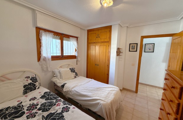 Resale - Apartment - Punta Prima