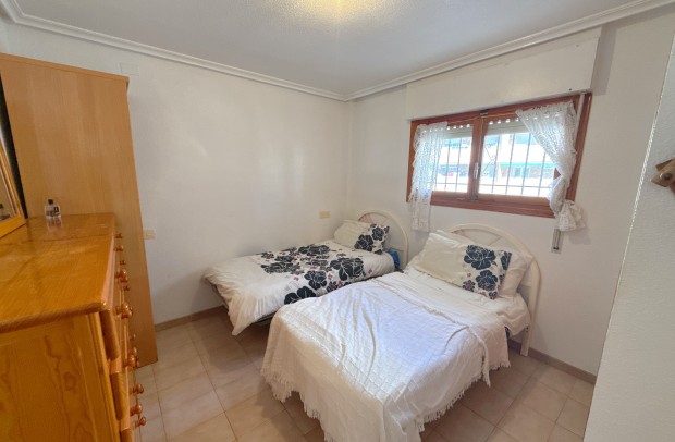 Resale - Apartment - Punta Prima