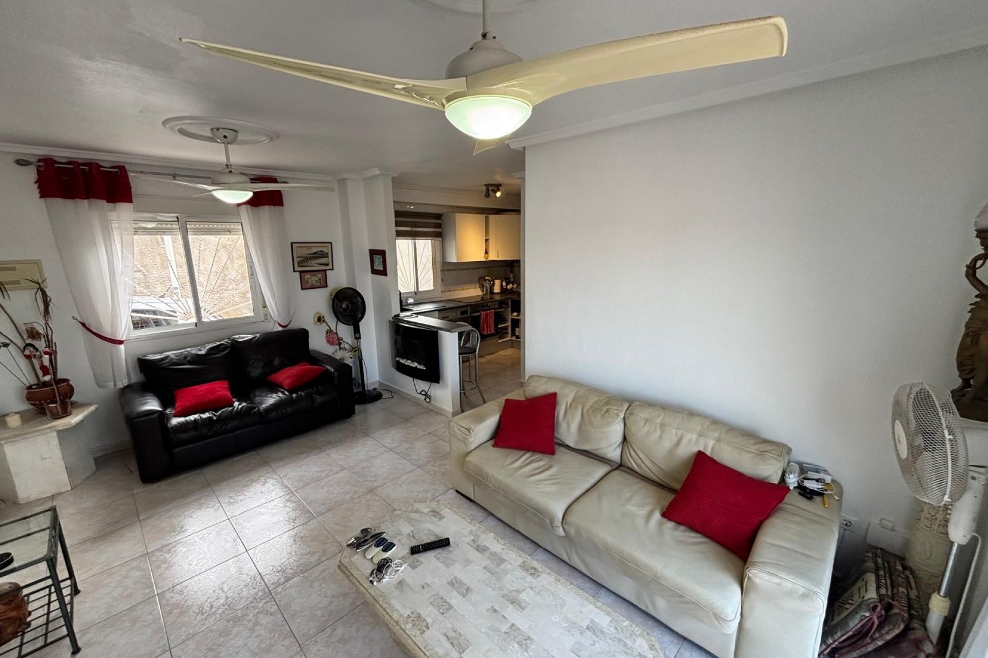 Apartment in Rojales - Image 4