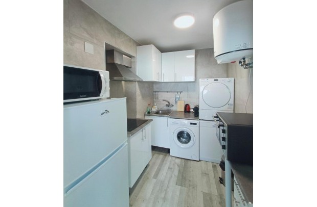Resale - Apartment - Alicante