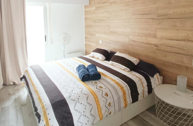 Resale - Apartment - Alicante