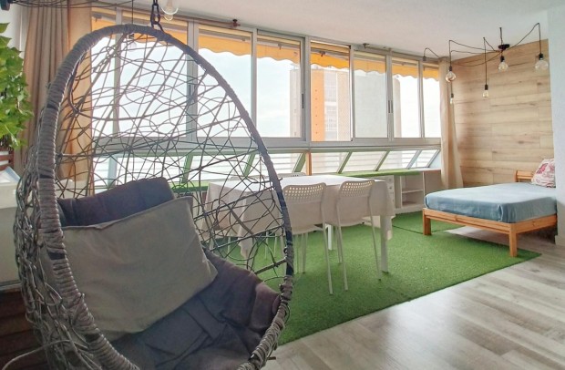 Resale - Apartment - Alicante