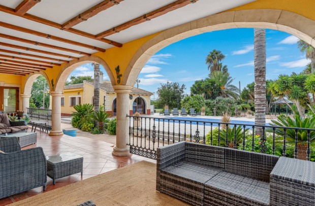 Resale - Villa Detached - Orihuela