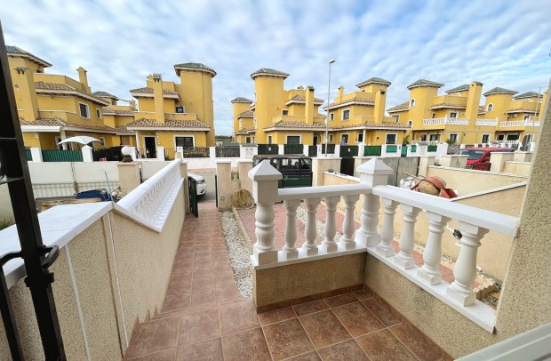 Resale - Townhouse - Ciudad Quesada