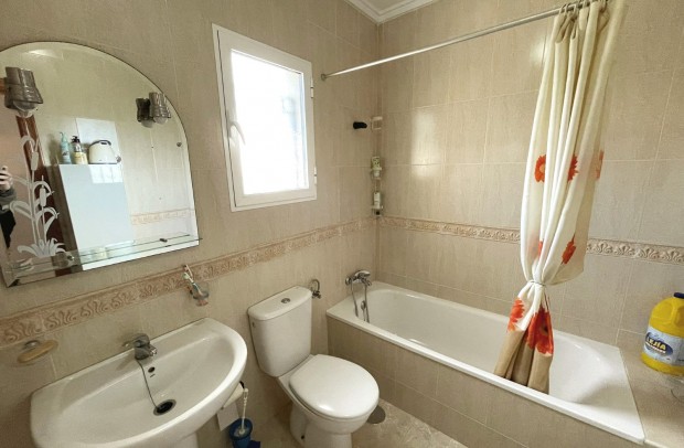 Resale - Townhouse - Ciudad Quesada