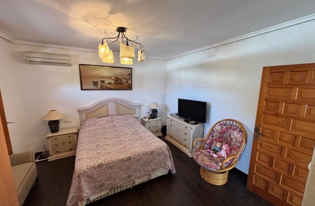 Resale - Villa / Detached - Ciudad Quesada - CENTRO