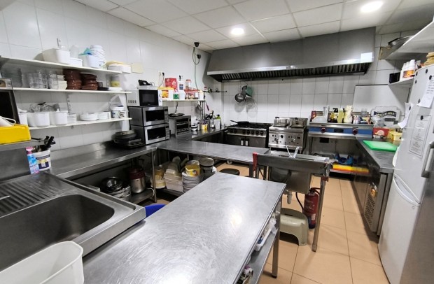 Reventa - Comercial - Villamartin - Villamartín