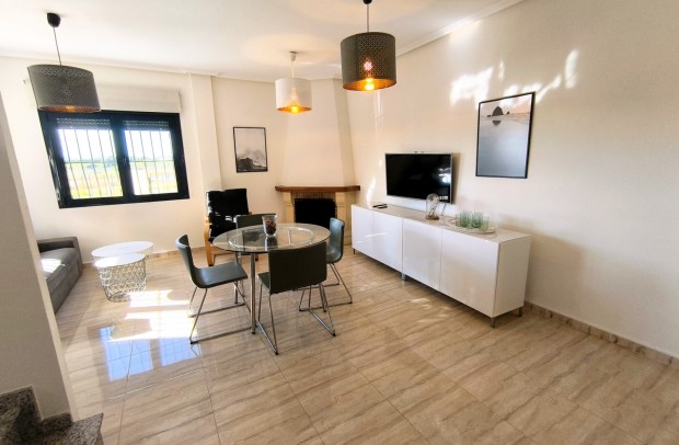 Resale - Semi-Detached - Ciudad Quesada