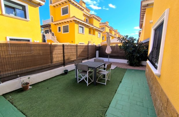 Resale - Semi-Detached - Ciudad Quesada