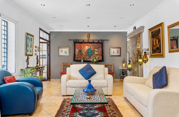 Resale - Country Property - Daya Nueva