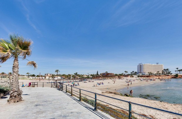 Nueva construcción  - Villa Detached - Orihuela Costa - La Zenia