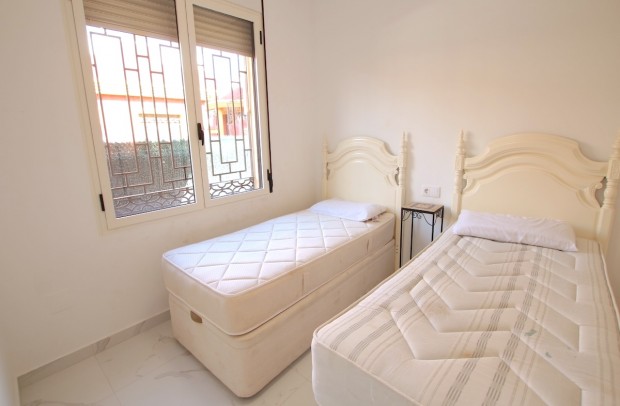 Resale - Villa Detached - Algorfa