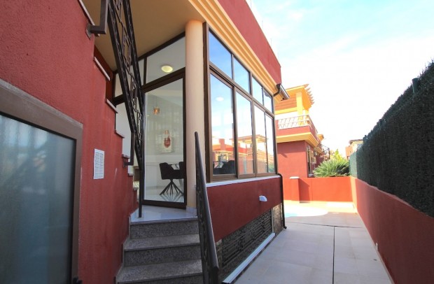 Resale - Villa Detached - Algorfa