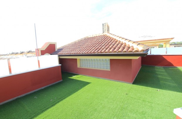 Resale - Villa Detached - Algorfa