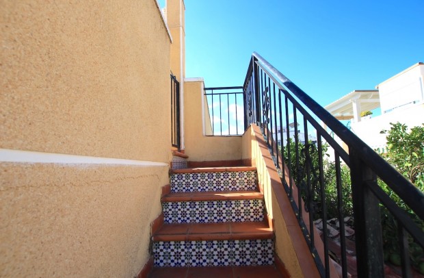 Resale - Townhouse - Los Balcones
