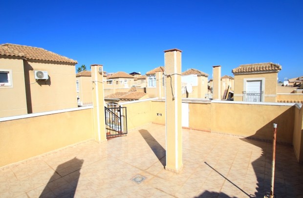 Resale - Townhouse - Los Balcones